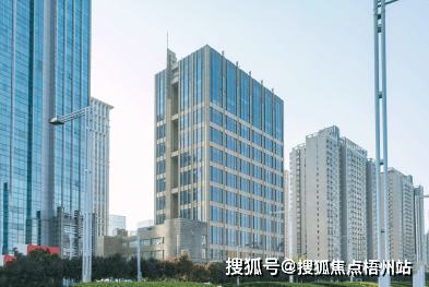 新澳2025最新资料大全第044期详细解析及展望,新澳2025最新资料大全044期39-12-8-1-3-24T:36
